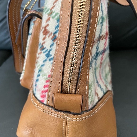 Coach Vintage Satchel Handbag E0971-F13990 - Picture 7 of 10